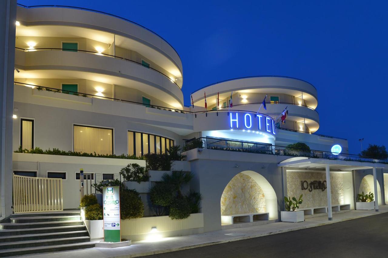 Hotel Lo Smeraldo تْشيستيرنِنو المظهر الخارجي الصورة